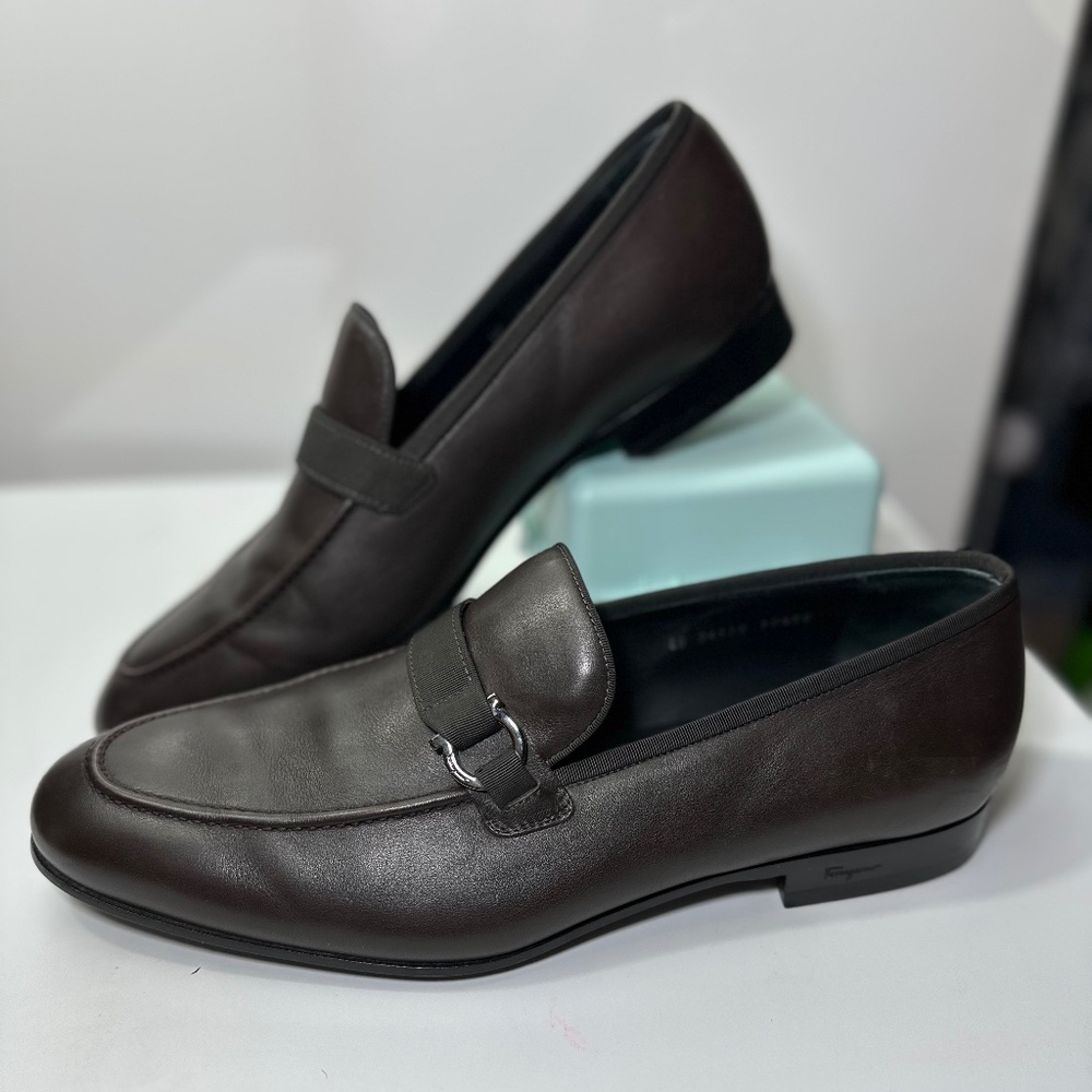 Salvatore Ferragamo Men's Gancini Loafers, 10.5, Dark Brown